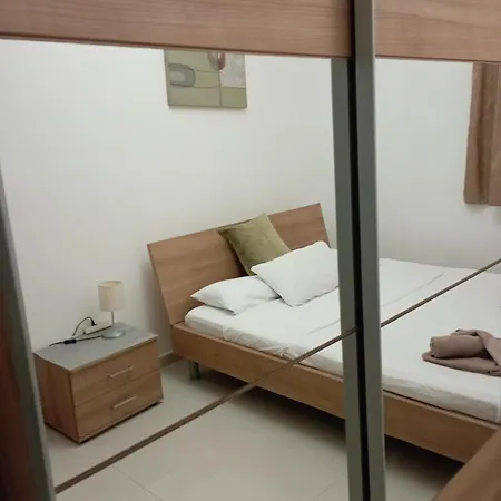 St Julian's 2 Bedroom San Ġiljan